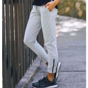 ZYIA Gray Everywhere Zipper Ankle Jogger Pants Lightweight Sz XXXL Plus Size